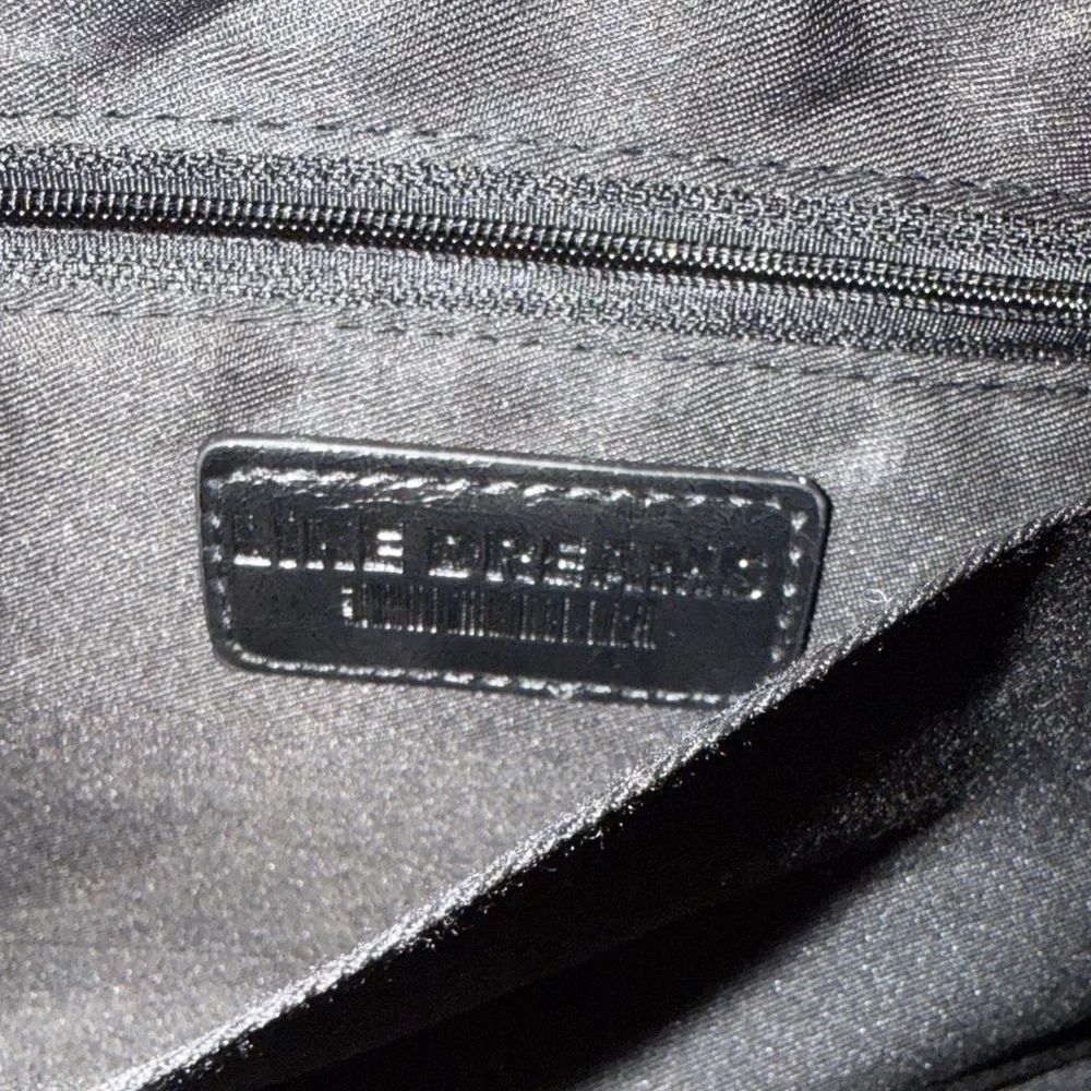 Like Dreams Elegant Black Quilted Handbag with Gold Chain and Cross Body NWT - Picture 8 of 8